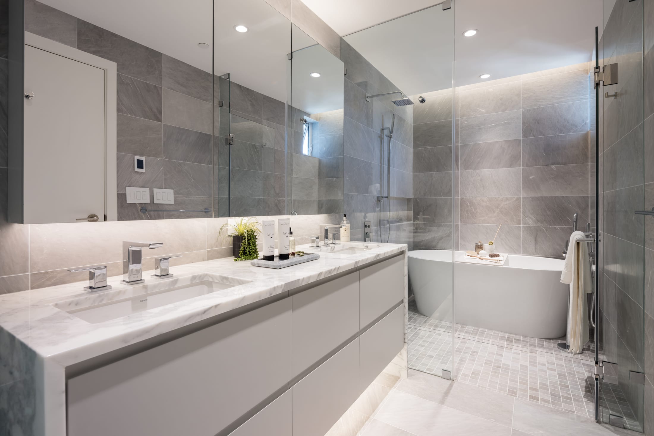 Spa-inspired ensuite at Evelyn
